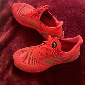 Size 10 women’s ADIDAS bright orange sneakers